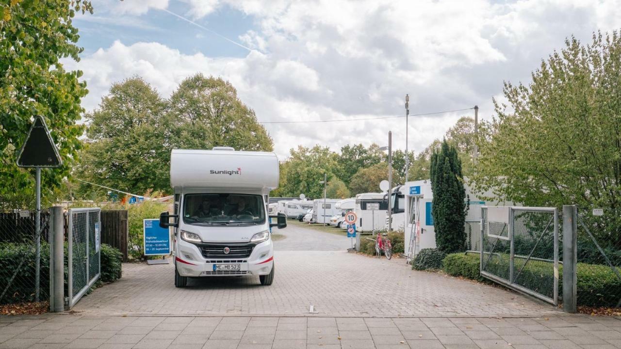 Hannover Messe Camp ภายนอก รูปภาพ